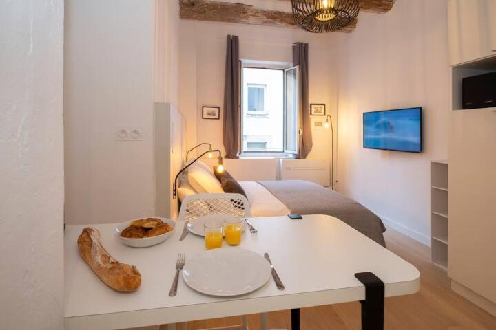 Apartment Designs Vieux Port *
